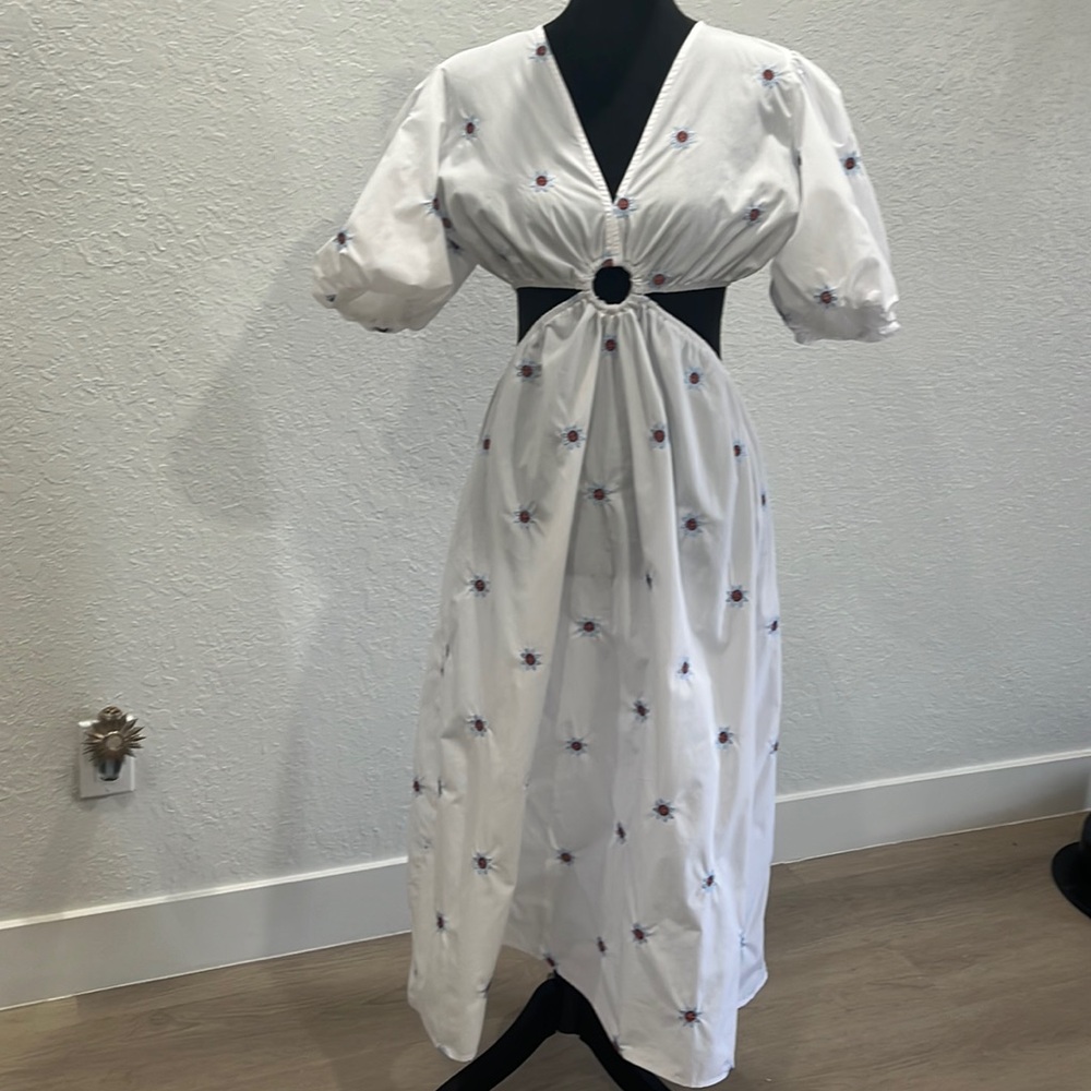 Cut Out Floral Linen Maxi Dress